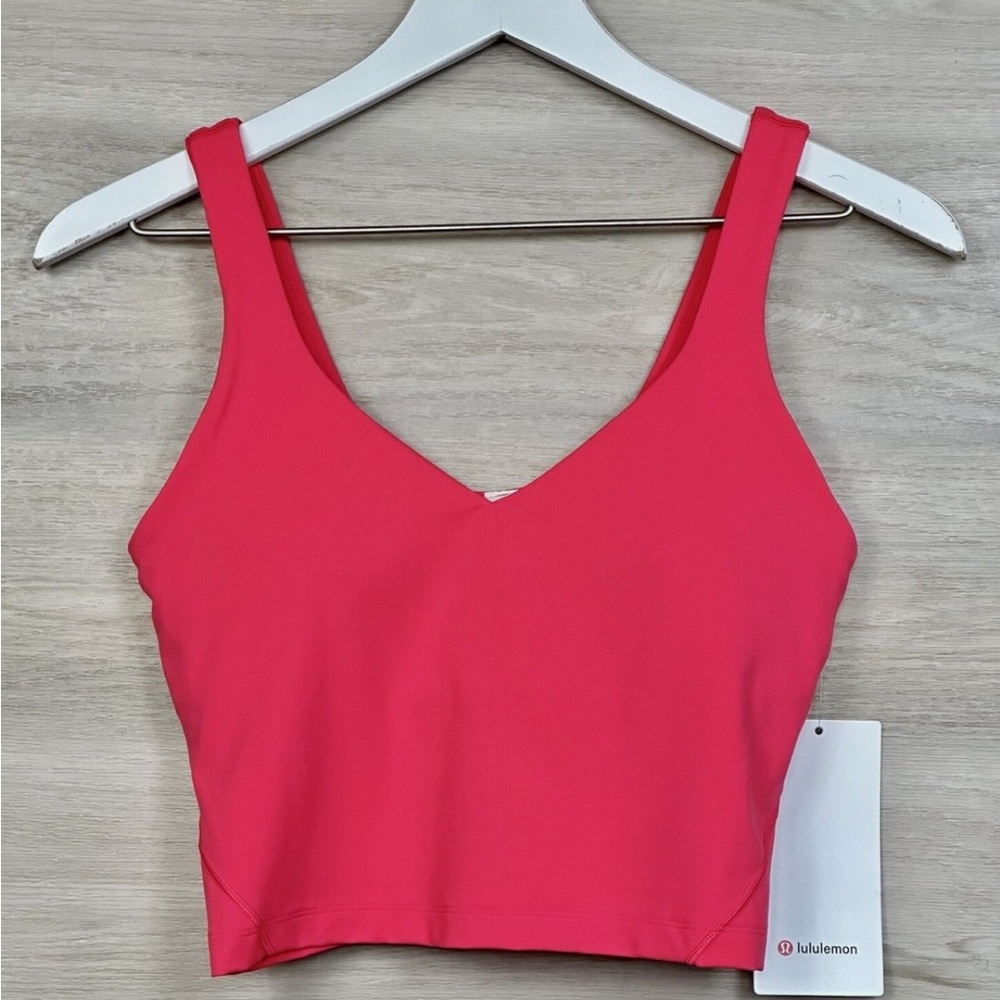 NWOT bright pink Lululemon align tank size 6